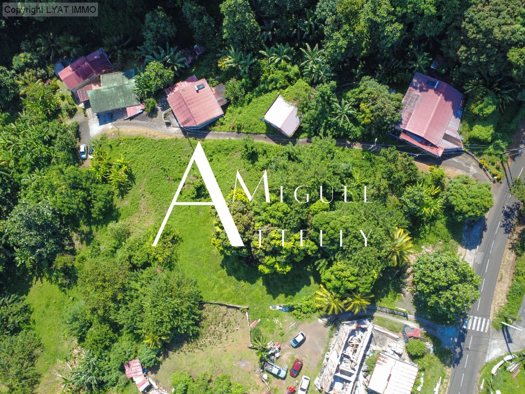 Sainte-Marie - 5 170 m² pour donner de l’ampleur à vos projets